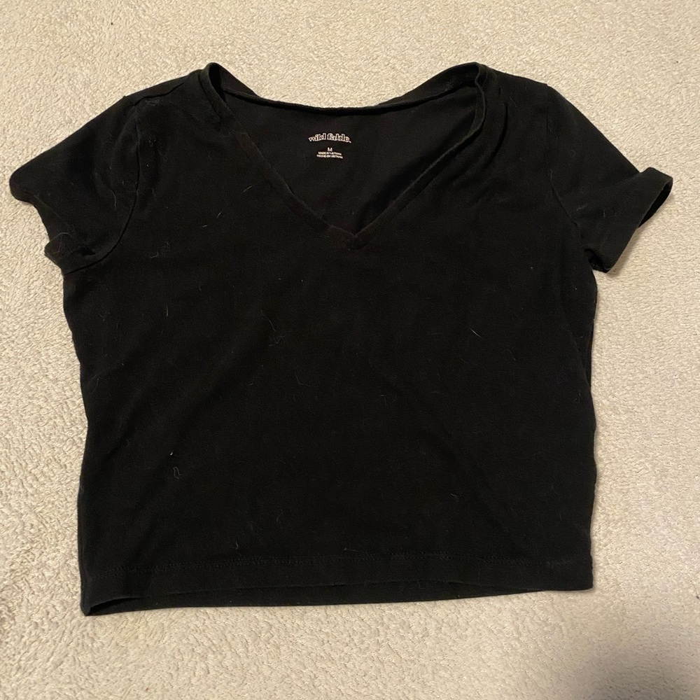 black cropped t-shirt